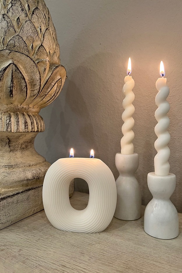 Geo O ribbed Candle in Ivory