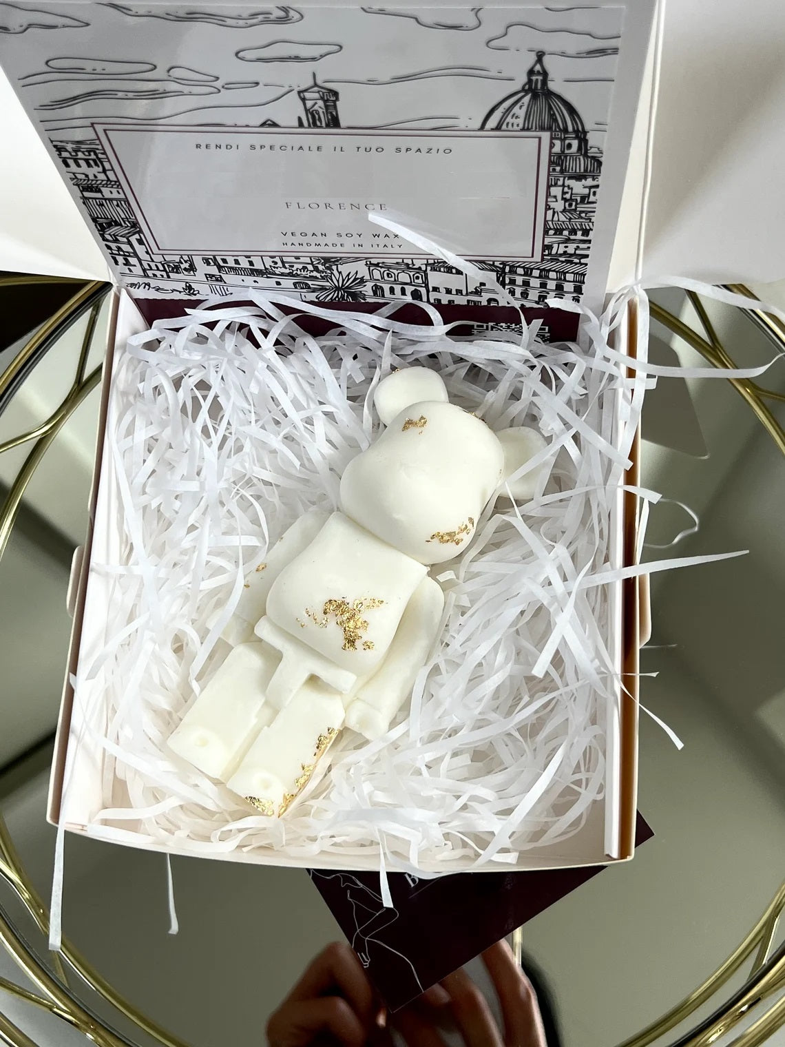 Pop Art Kawz Candle in Ivory & Gold