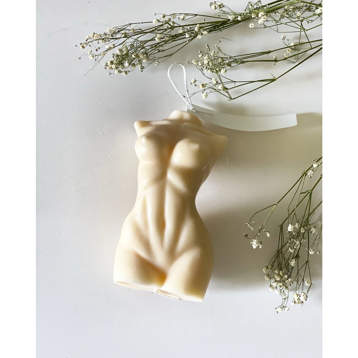 Large Yoga Fit Body Candle in Ivory