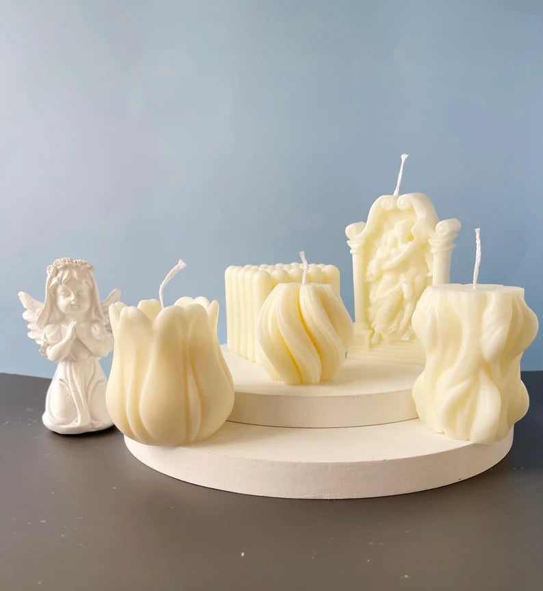 Sculpted Candle Gift Set in Ivory
