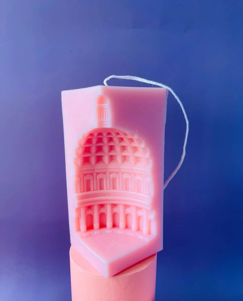 Romantic Sculpted Candle Gift Set in Pink and Nude Color