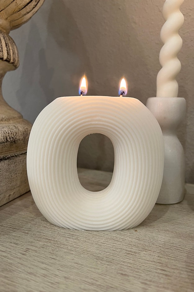 Geo O ribbed Candle in Ivory