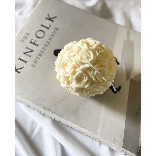 Round Roses Ball Candle in Ivory