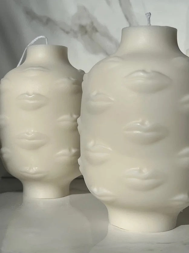 Luxe Kisses Vase Candle