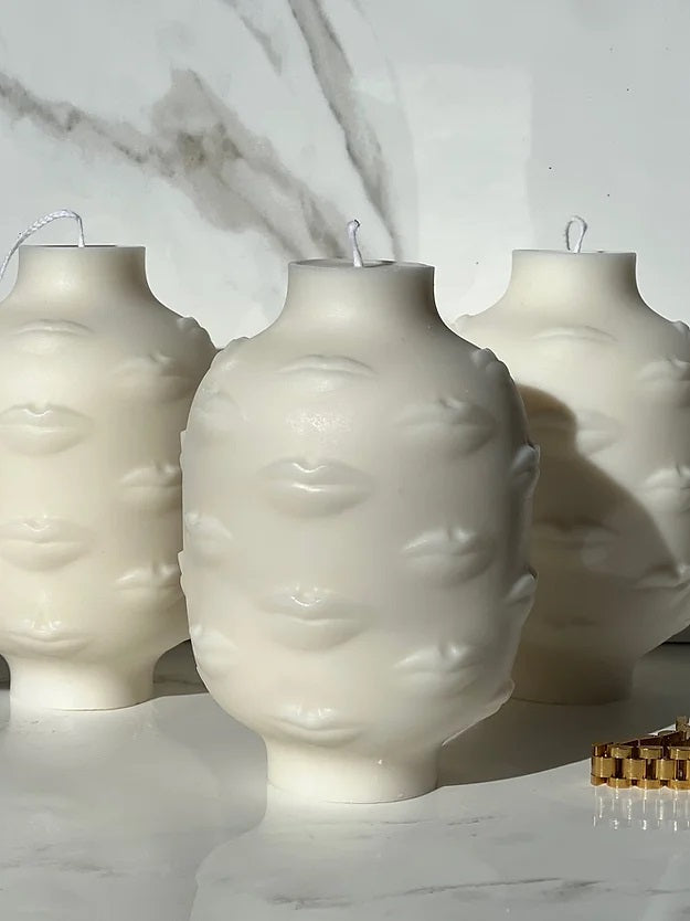 Luxe Kisses Vase Candle