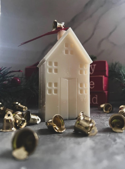 Holiday House Candle Large