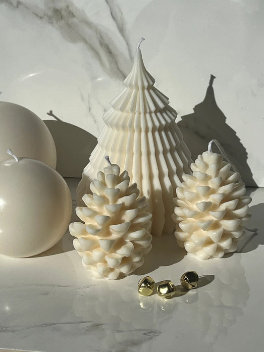 Set of 2 Pinecone Candles in Cream