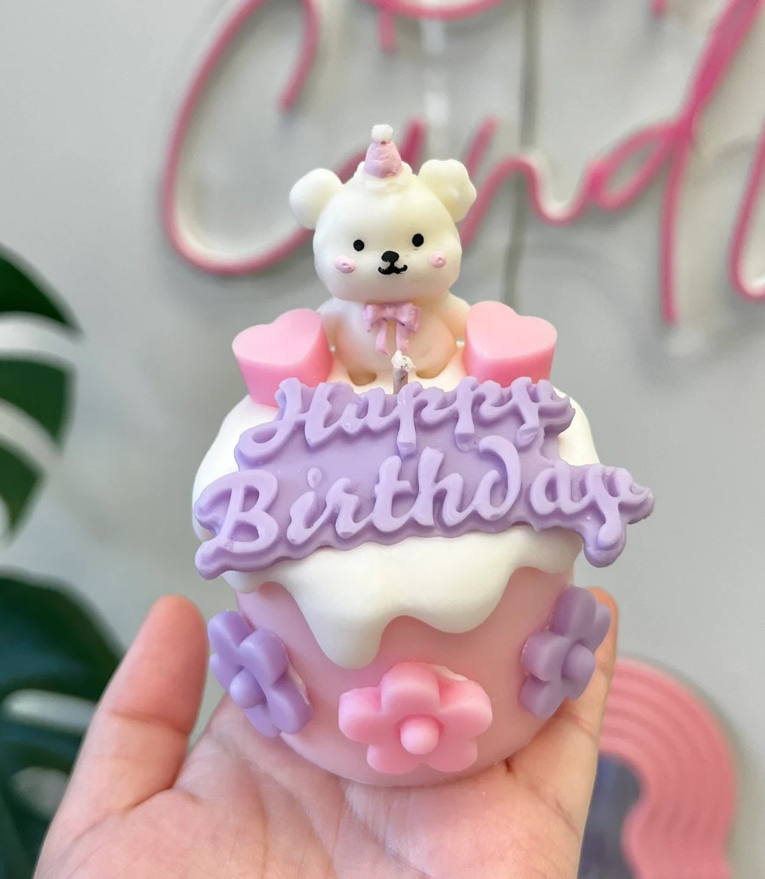 Mini Birthday Cake with Little Daisies