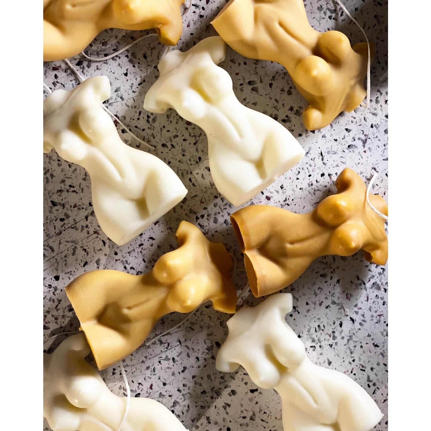 Small Yoga Body Candle in Caramel