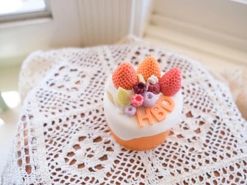 Happy Birthday Cake Candle in Strawberry / Orange